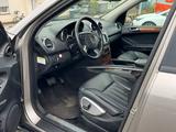 Mercedes-Benz ML 350 Benzin SUV AHK - Mercedes-Benz ML 350 in Leverkusen
