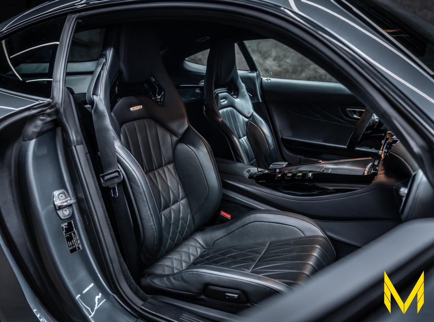 Mercedes-Benz GT AMG NIGHT EDITION|CARBON|P-SITZ|LED|DIS|BUR|+