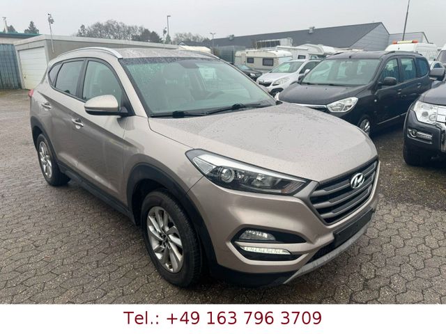 Hyundai Tucson  2WD