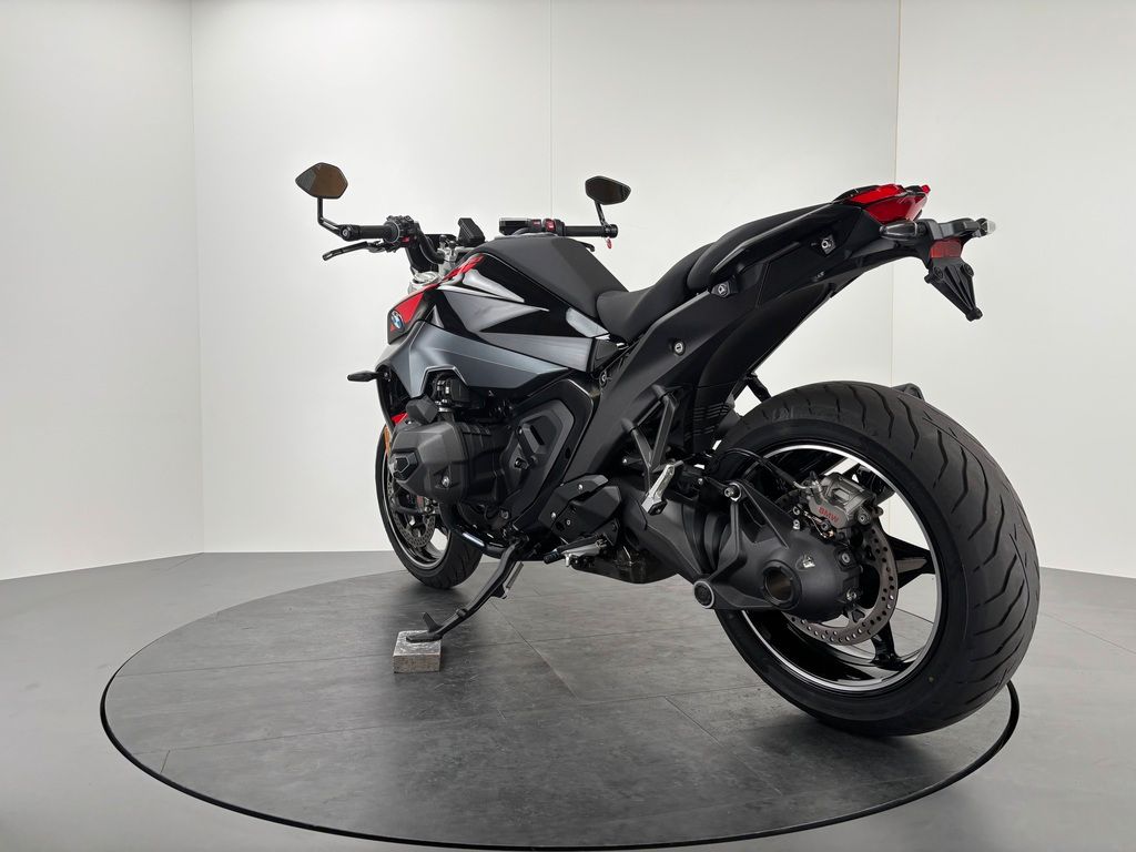 Fahrzeugabbildung BMW R 1300 R OPTION 719 *NEUWERTIG *1.HAND