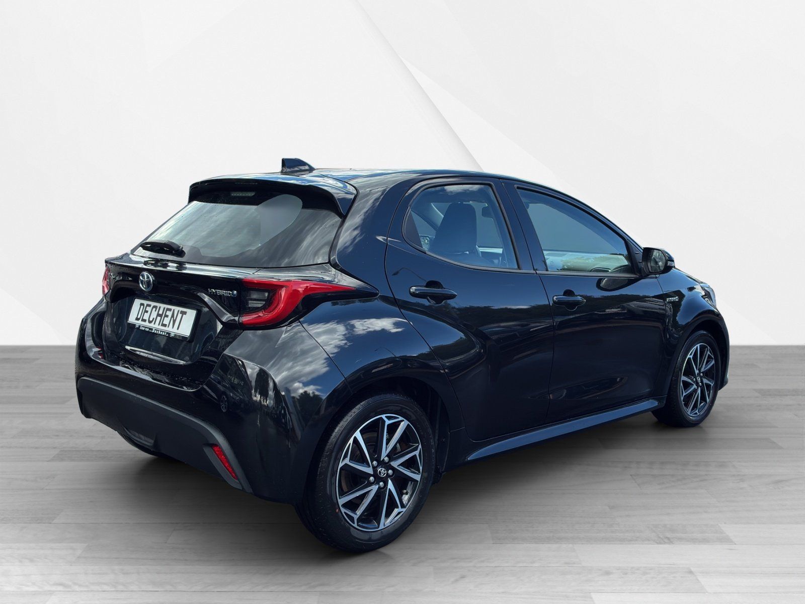 Fahrzeugabbildung Toyota Yaris 1.5 Dual-VVT-iE Hybrid Club Kamera,LED,LM
