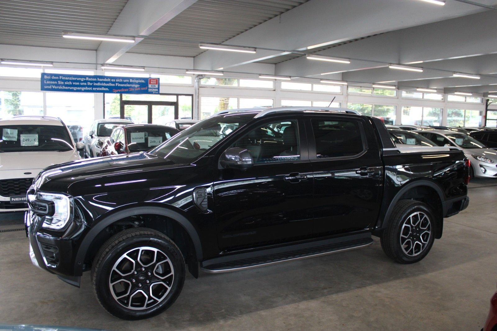 Fahrzeugabbildung Ford Ranger Wildtrak Automatik AHK STDH ACC CAM B&O