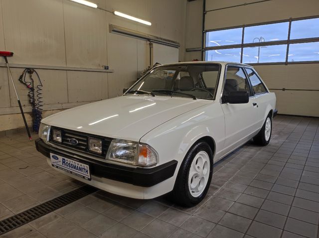 Ford Escort 1.1 Laser Coupe *H-Kennzeichen*