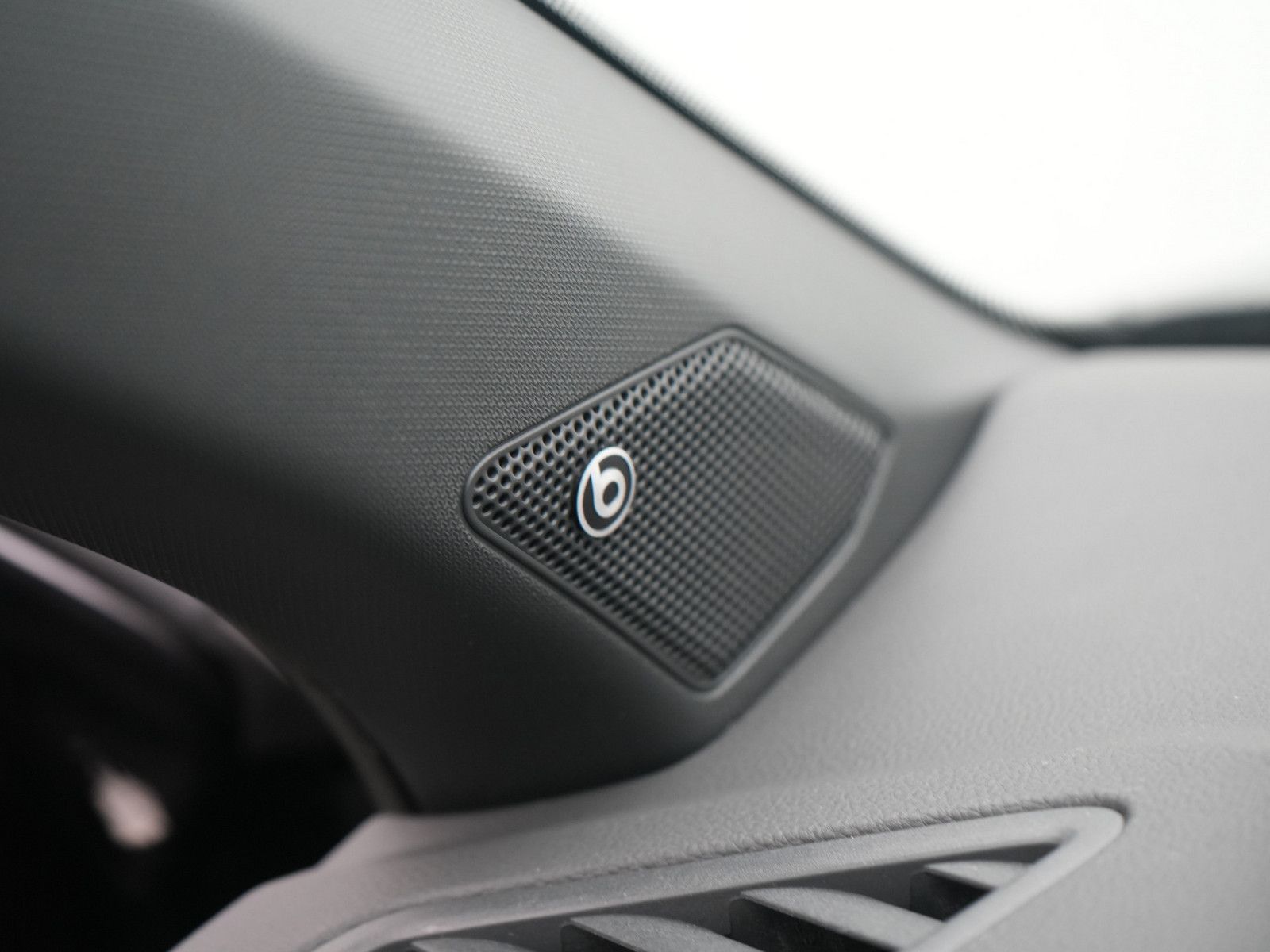 Volkswagen T-Roc - Bild 7