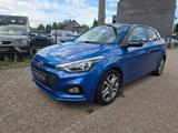 Hyundai i20 Advantage + /R-KAMERA/APPLE CARPLAY/SHZ/SPHA - Hyundai i20 Advantage mit Benzin-Antrieb