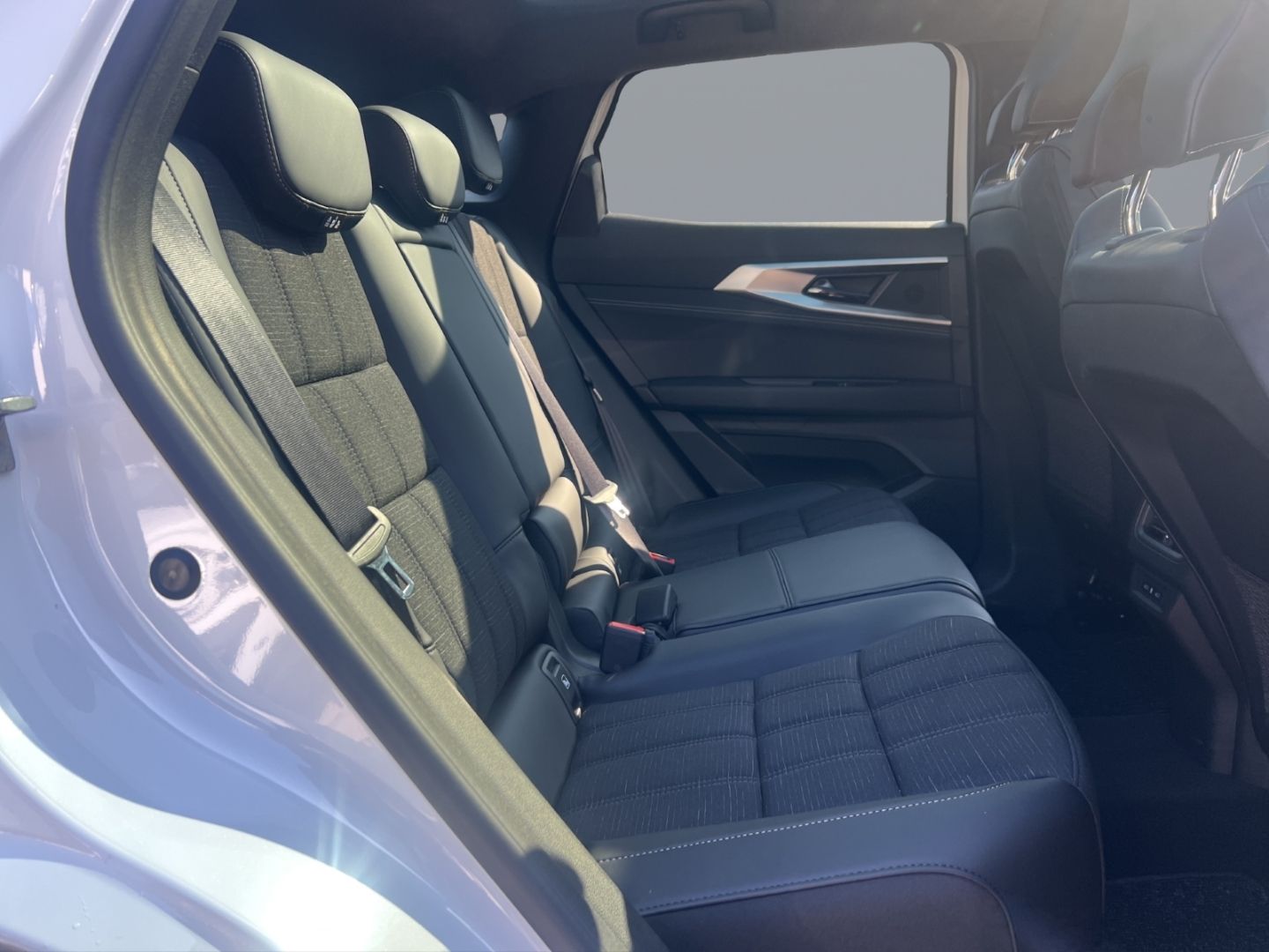 Fahrzeugabbildung Renault Austral Iconic 1.2 E-TECH Full Hybrid 200 EU6e H