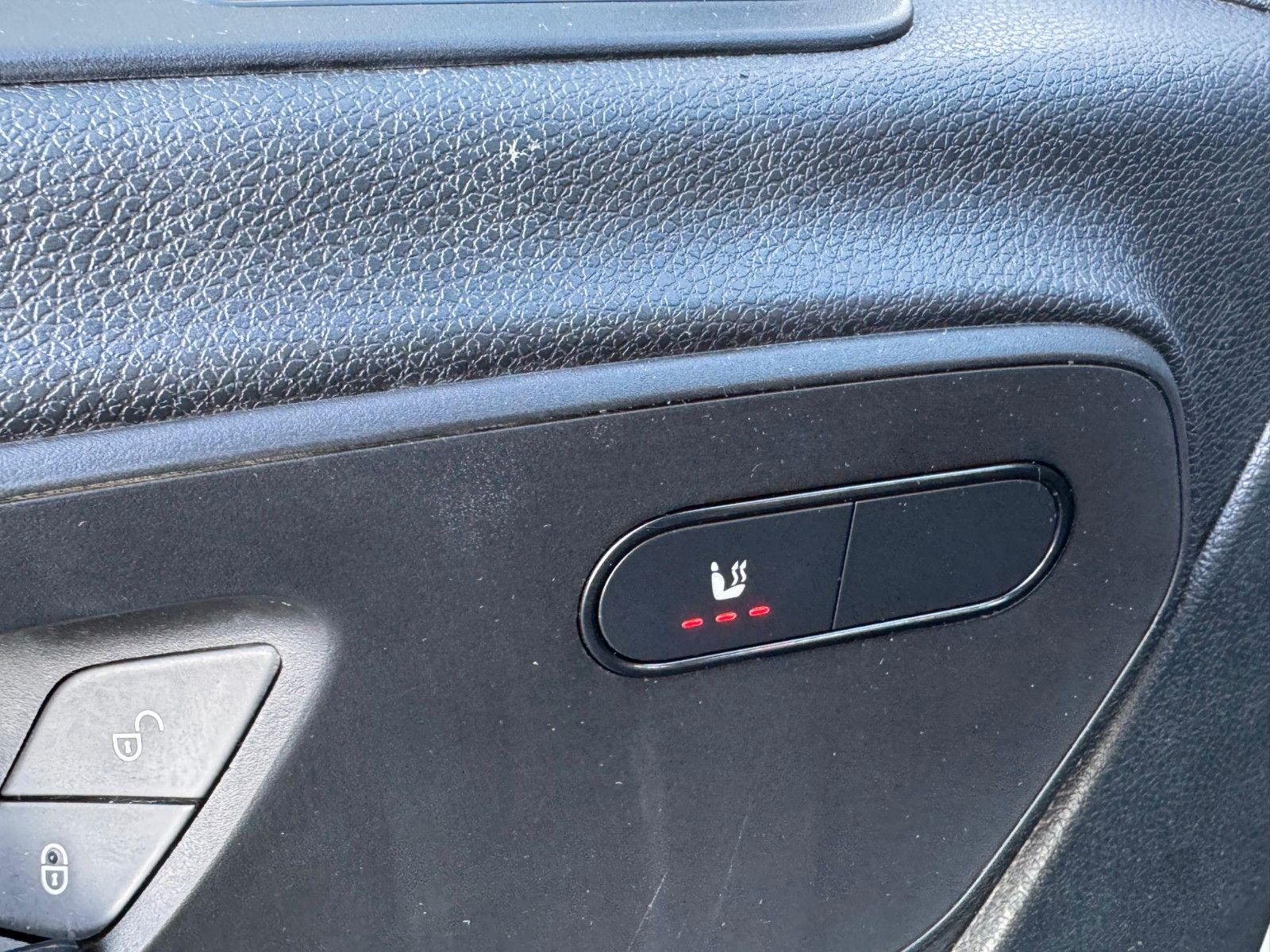 Fahrzeugabbildung Mercedes-Benz Sprinter 519 CDI DoKa/Mixto Stdheiz AHK3,5to