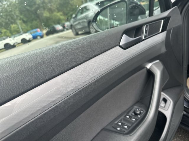 Passat Variant 2.0 TDI DSG Business LED NAVI AHK