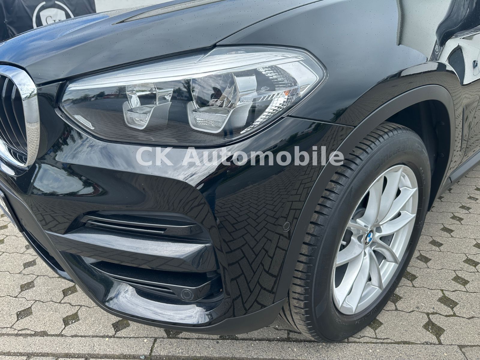 Fahrzeugabbildung BMW X3 xDrive20i Advantage/Navi/Head-Up/LED/Kamera