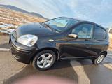Toyota Yaris 1,3-l-VVT-i Executive Executive - Toyota Yaris: Executive