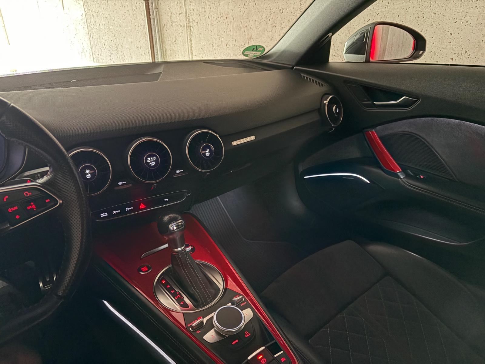 Audi TT Roadster 2.0 TFSI quattro - competition 