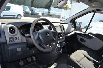 Renault Trafic - 12