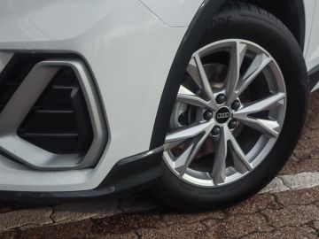 Audi Q3 S line Sportback S-LINE 35 TFSI s-tronic LED 