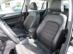 VW Golf VII 1.2 TSI Comfortline Comp.Media 15'' Erg VW Golf VII 1.2 TSI Comfortline Comp.Media 15'' Erg