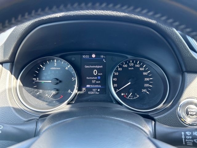 Fahrzeugabbildung Nissan Qashqai 1,7 dCi TEKNA+ 4x4 LEDER PANO NAVI SHZ L