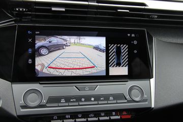 Peugeot 408 - 11