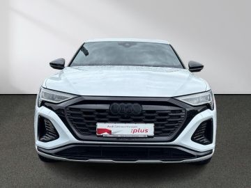 Audi Q8 e-tron - 4