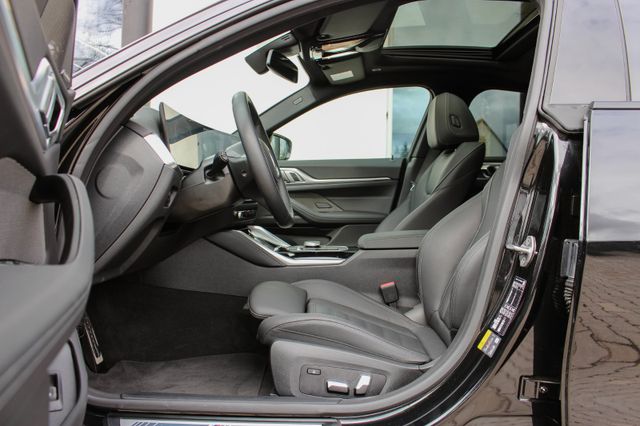 BMW i4 Gran Coupe 40 eDrive / M SPORT / LIVE COCKPIT