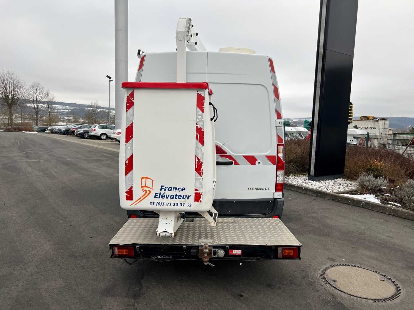 Fahrzeugabbildung Renault Master 2.3 dCi / France Elevateur 121FT, 12m