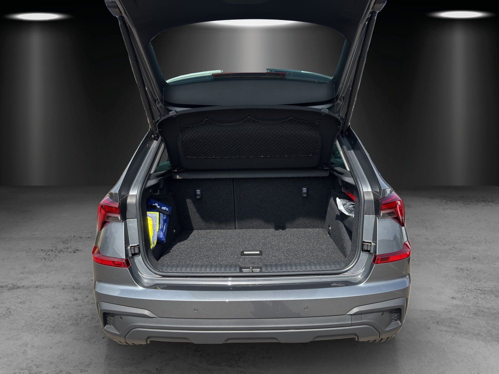 Fahrzeugabbildung SKODA Kamiq Drive 1,0 TSI 85 kW DSG