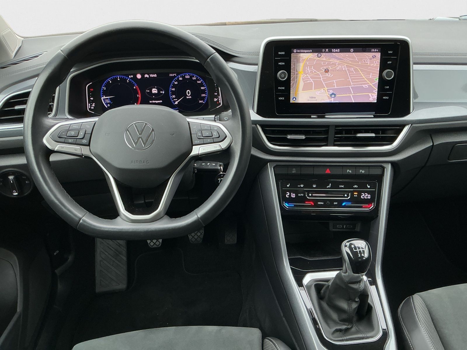 Volkswagen T-Roc - Bild 10