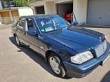 Mercedes-Benz C 180 CLASSIC Classic  TOP ZUSTAND