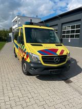 Mercedes-Benz Krankenwagen / KTW - Mercedes-Benz: Krankenwagen