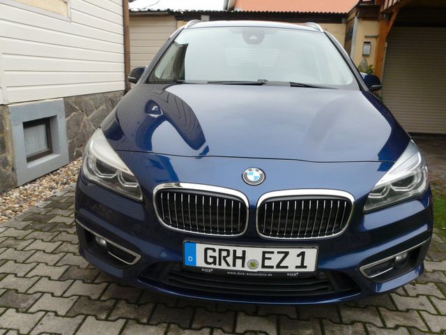BMW 220 Gran Tourer 220d xDrive Luxury Line A Lu...