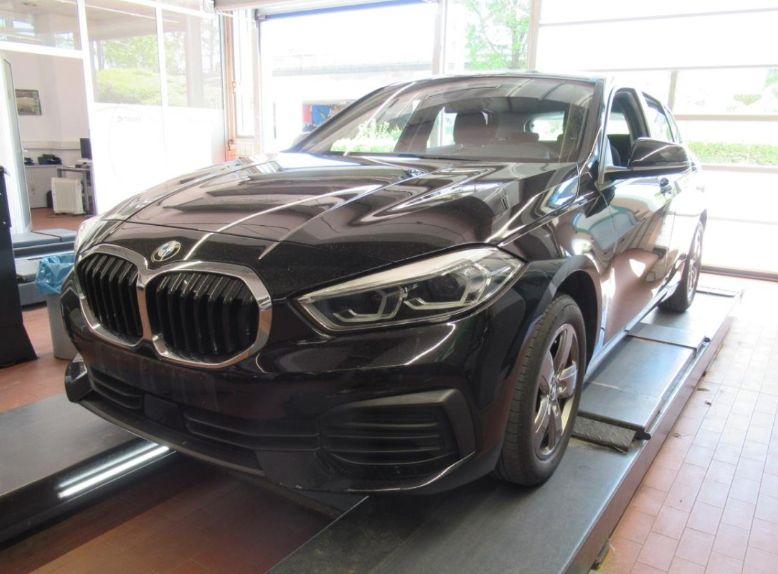 BMW 118 i DigTacho/LED/SITZHEIZ/TOP ZUSTAND