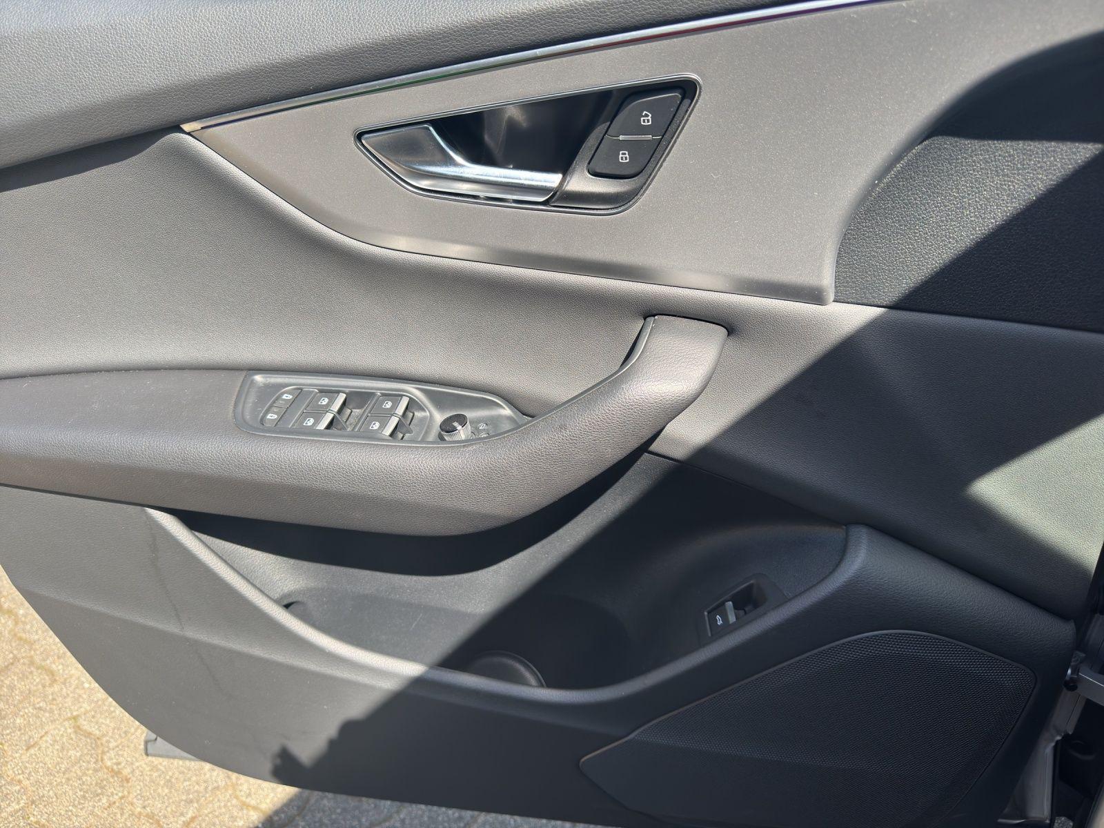 Audi Q8 55 TFSI Q LM20 LEDER AHK LUFT KAMERA, миниатюра 8