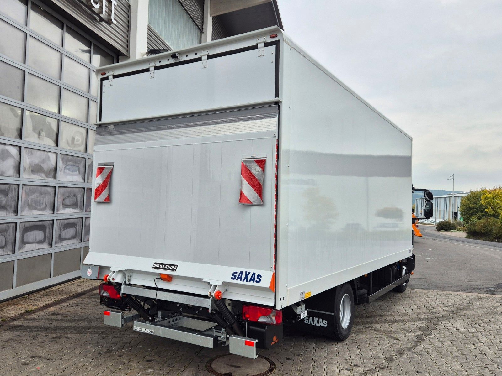 Fahrzeugabbildung Iveco Eurocargo ML75E21/P LBW 3 Sitze Klima