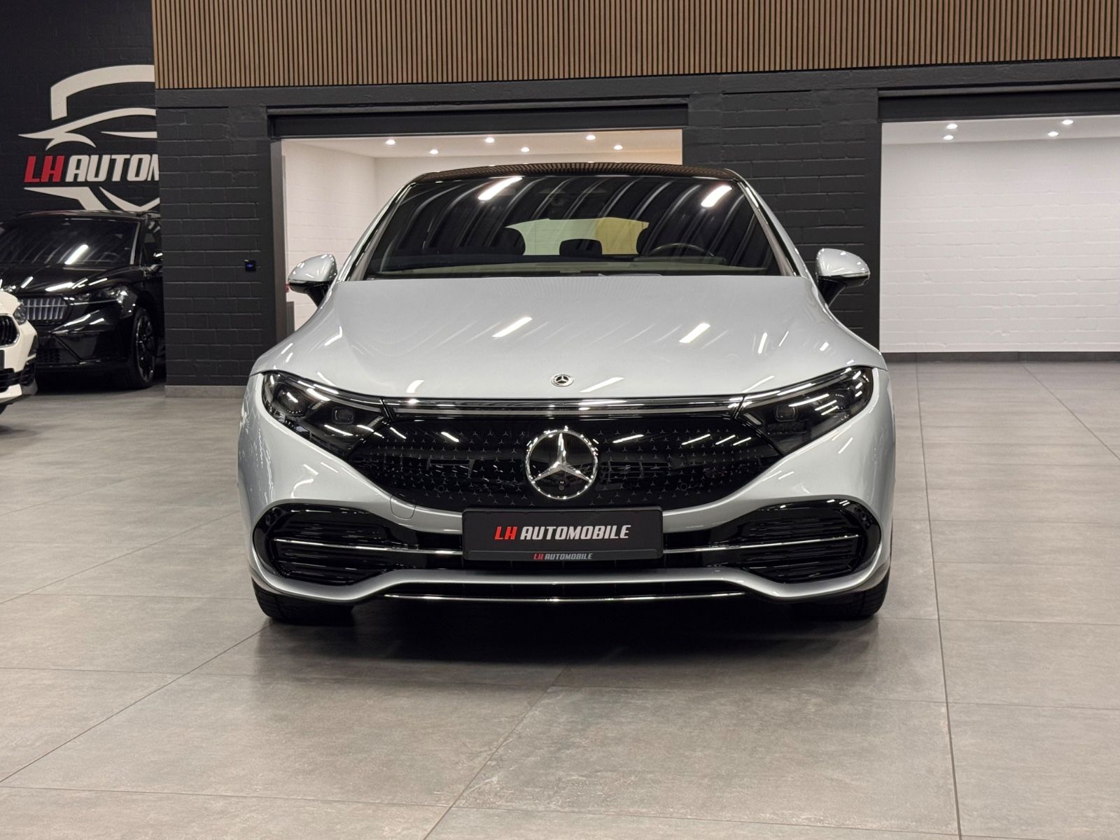 Mercedes-Benz EQS 450