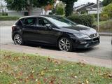 Seat Leon 2.0 TDI 135kW FR DSG Facelift AHK   - gebrauchte Seat Leon mit Facelift