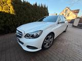 Mercedes-Benz E 200 T CDI 7G-TRONIC Avantgarde+LED+AHK+NAVI+++ - Mercedes-Benz E 200: Cdi