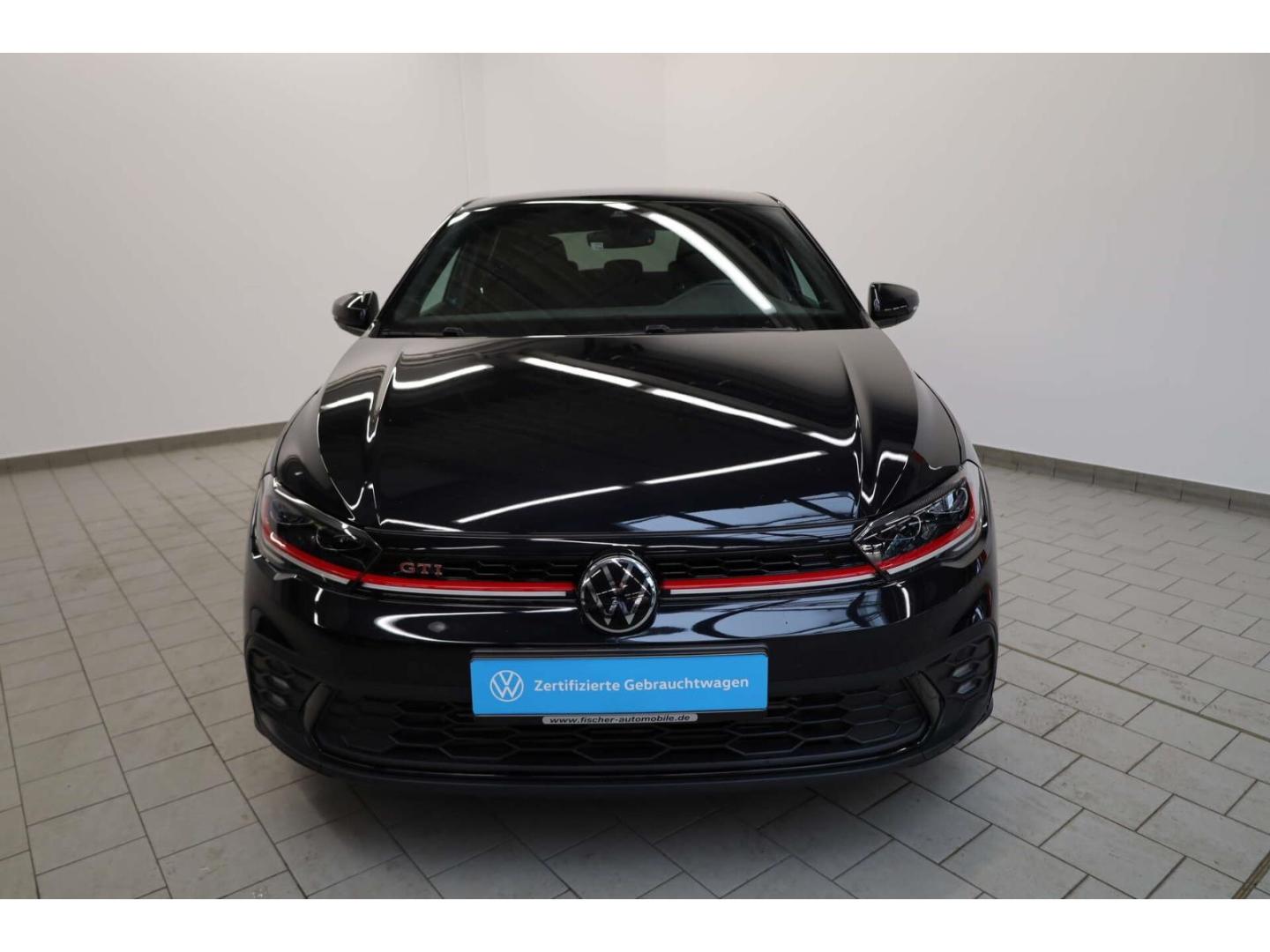Volkswagen Polo GTI 2.0 TSI DSG NAV/LED/ACC/RFK/18''/Kamera