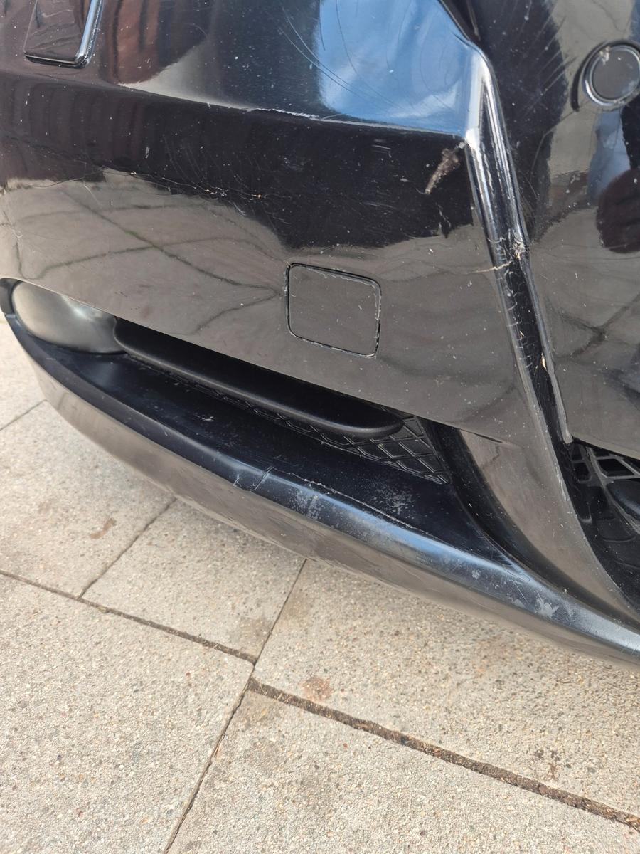 BMW 318i -E90 Xenon Navi Klima Tüv 11.2027