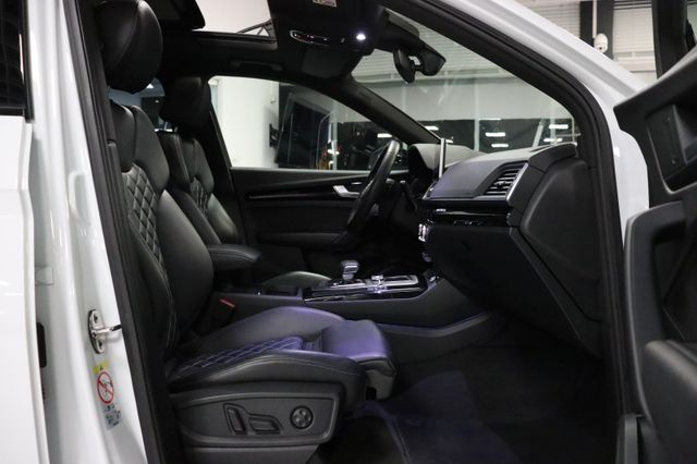 Fahrzeugabbildung Audi Q5 40 TDI Quattro S line Competition|PANO| 360°|