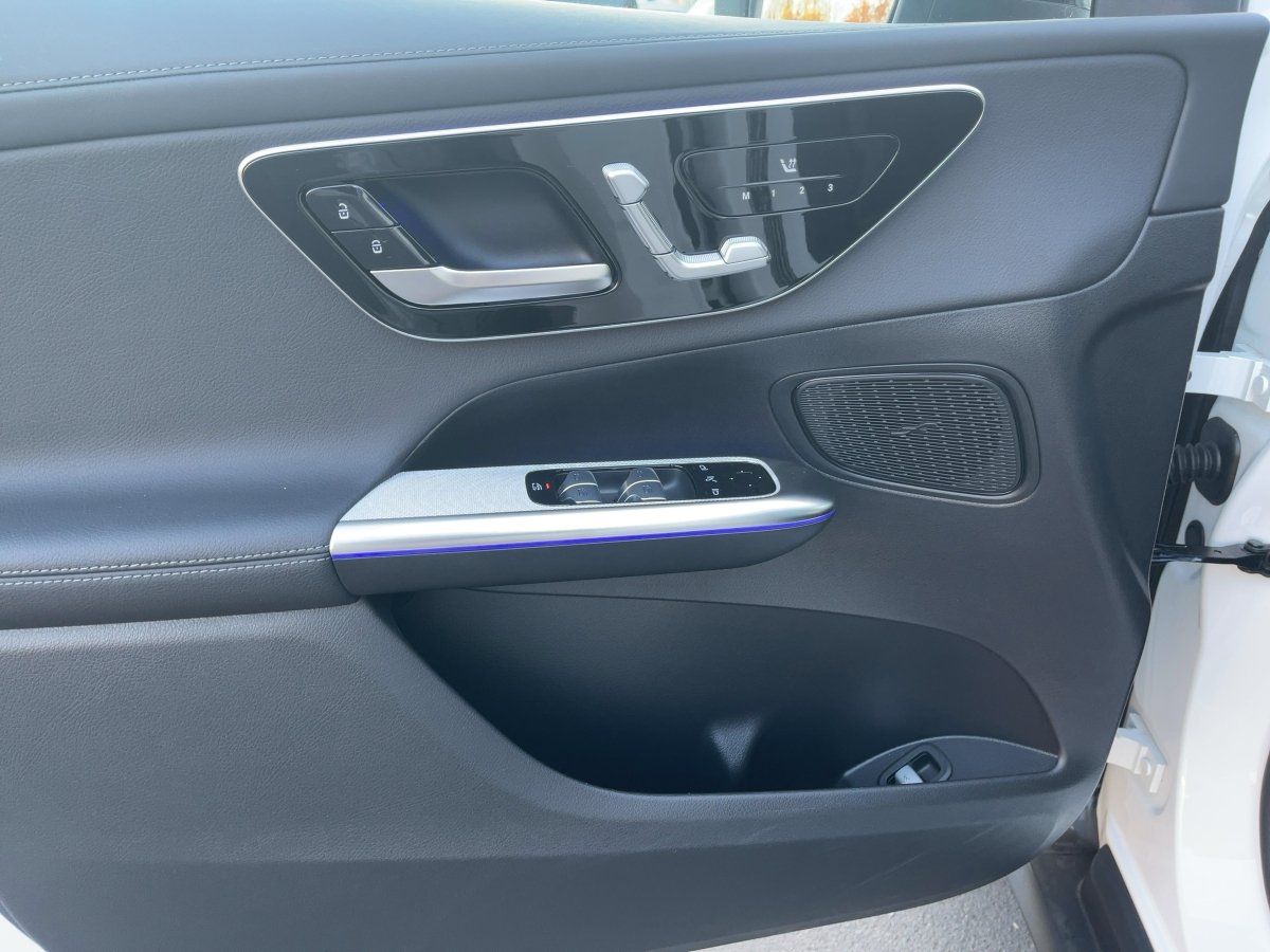 Fahrzeugabbildung Mercedes-Benz GLC 220 d 4M AMG/Night/Pano/Kamera/AHK