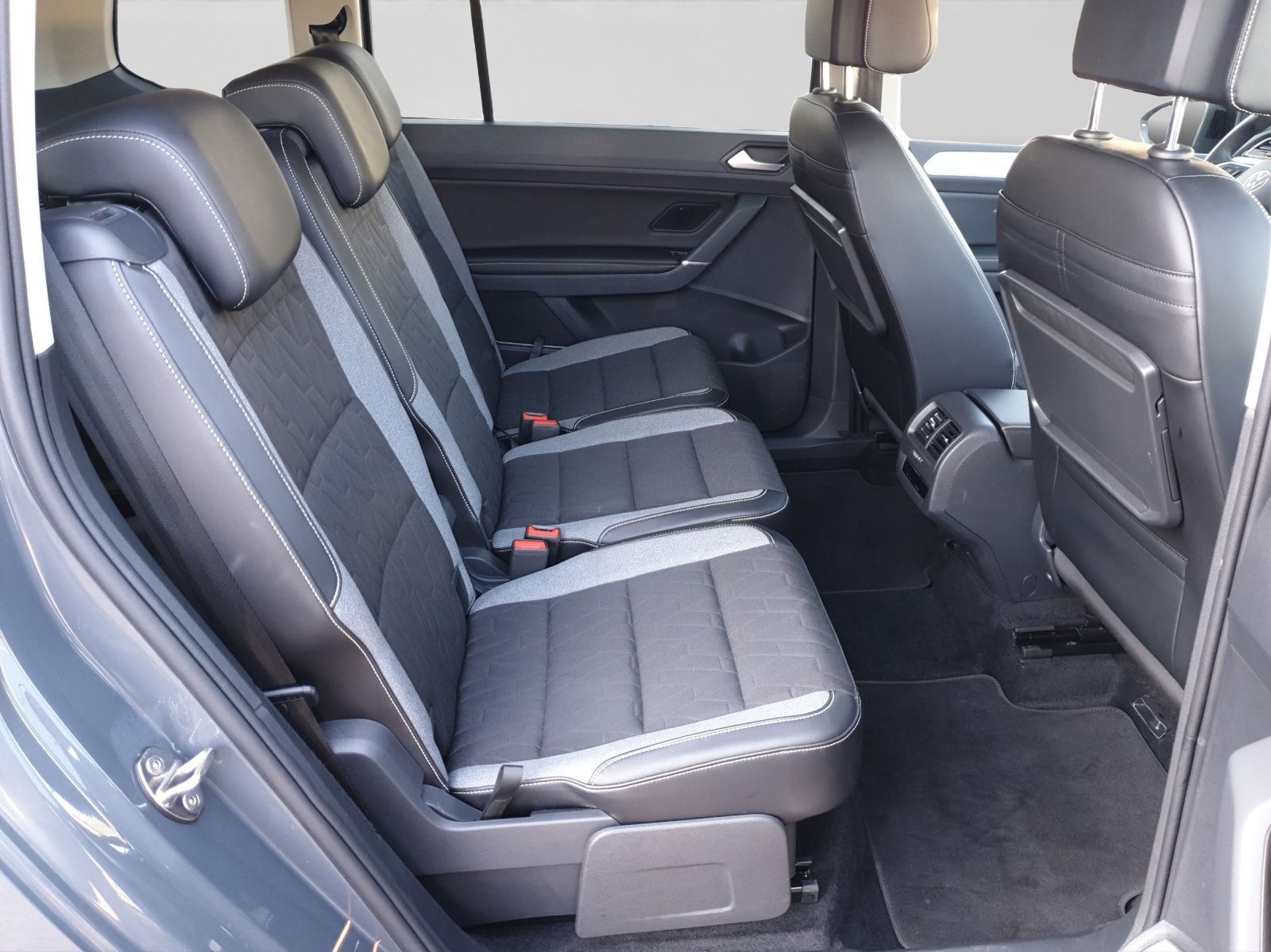 Volkswagen Touran - Bild 7