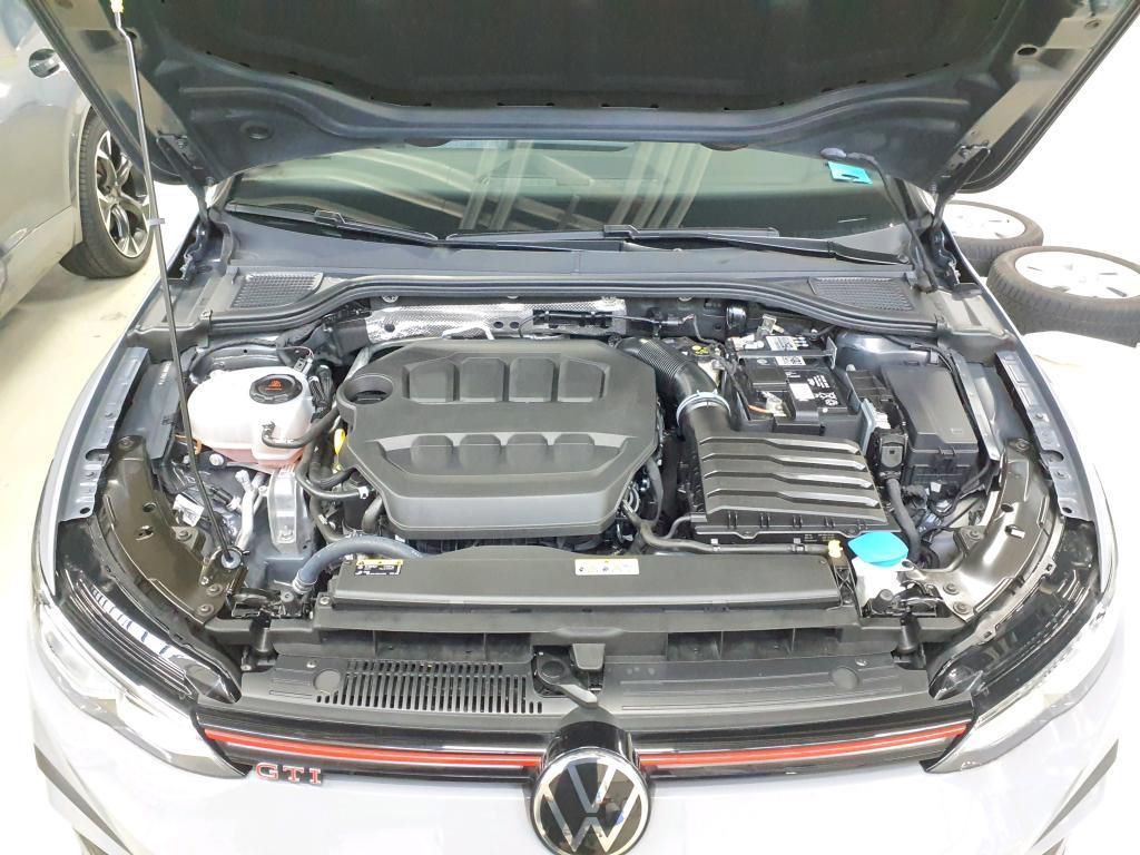 Volkswagen Golf GTI 2.0 TSI DSG PDC*Klima*NAV