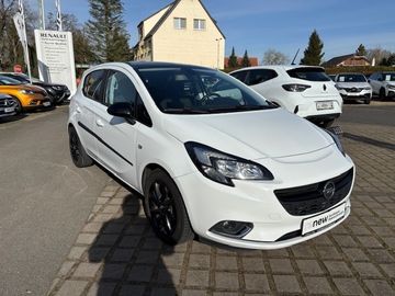 Fotografie des Opel Corsa E