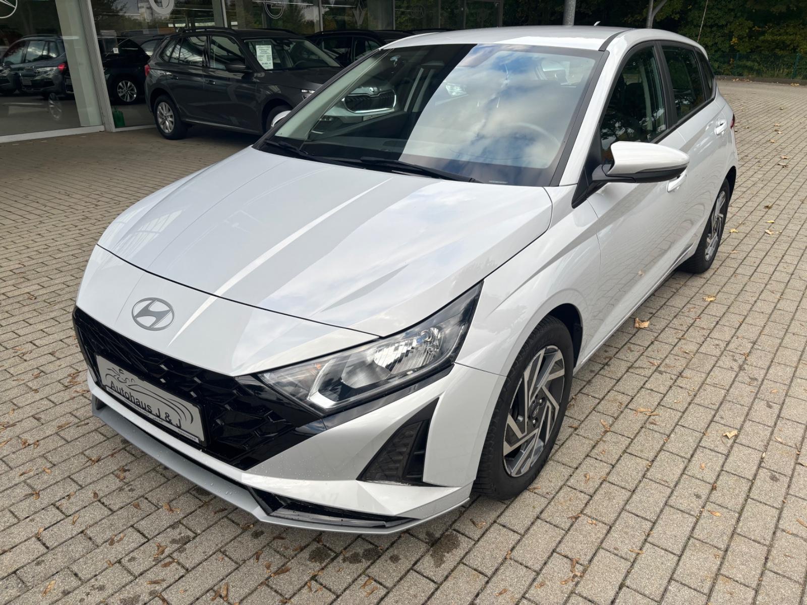 Hyundai i20 Trend RFK/Beheiz. Lenk./ Klima/NAVI/ SHZ/LED