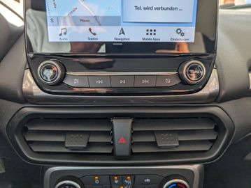 Ford EcoSport Cool & Connect