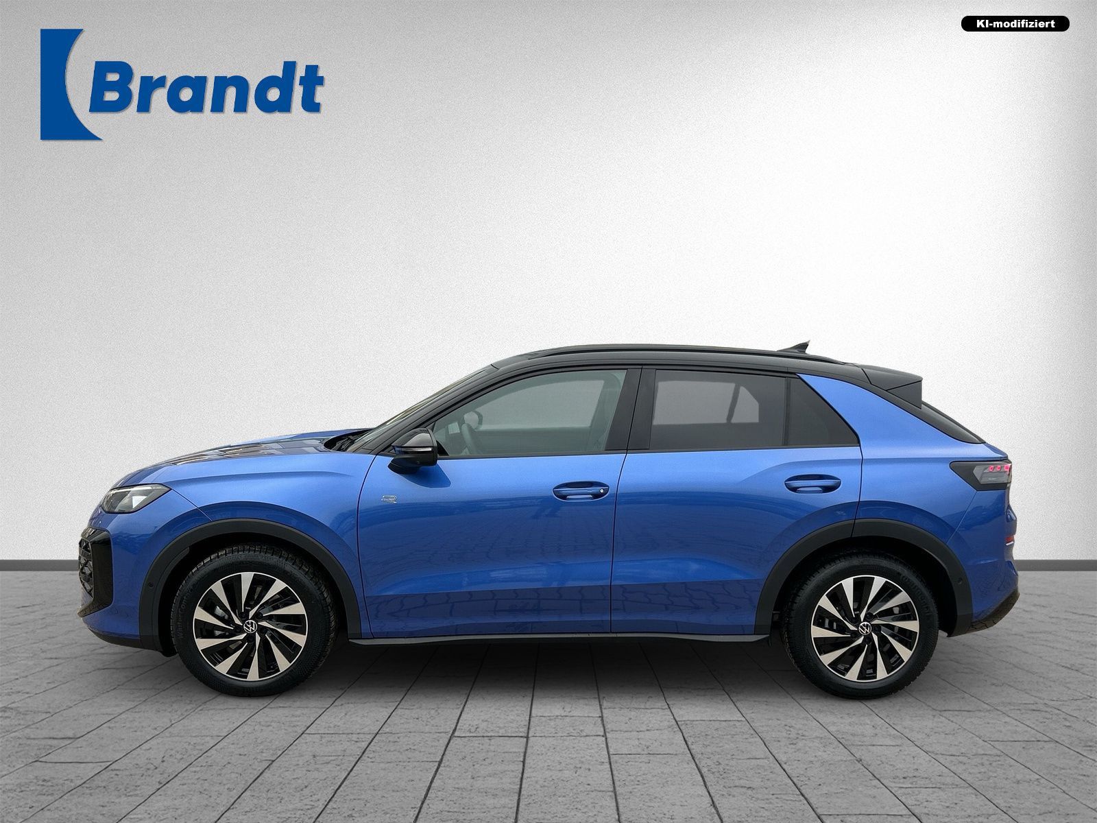 Volkswagen T-Roc 1.5 eTSI R-LINE DSG MATRIX NAVI ACC PDC foto 2