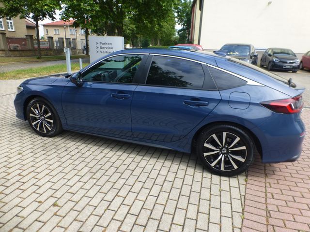 Honda Civic e:HEV 2,0i-MMD Hybrid Elegance 8JahreGaran