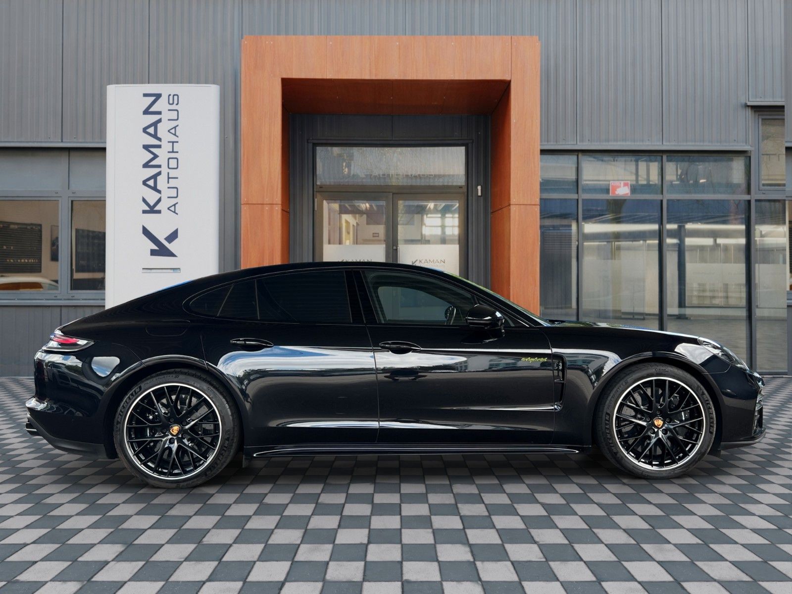 Porsche Panamera Turbo S E-Hyb. 100% Vollausstattung! foto 1