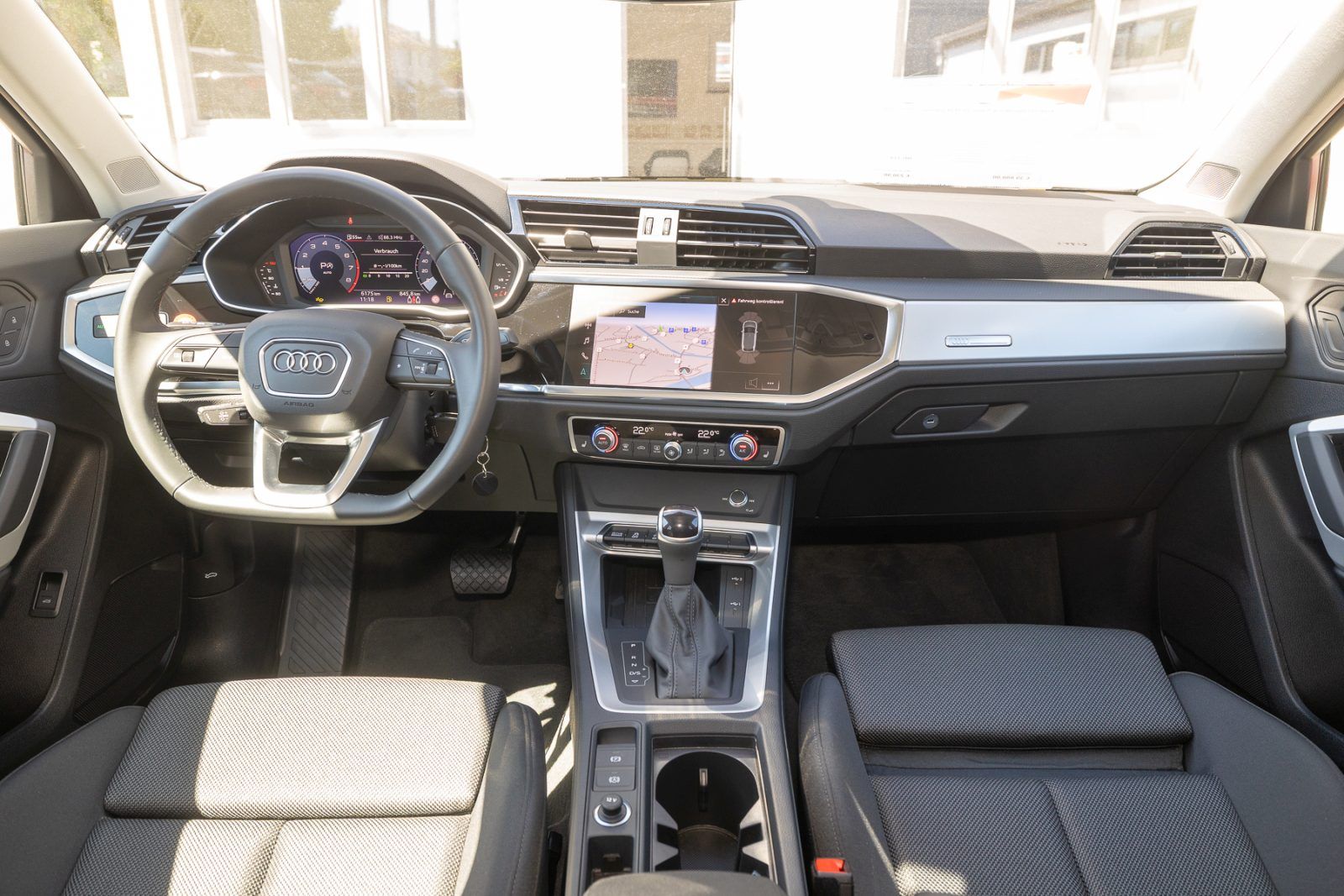 Audi Q3 Sportback S line 35 TFSI S tronic AHK ACC Na foto 2