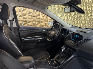Ford Kuga - 4
