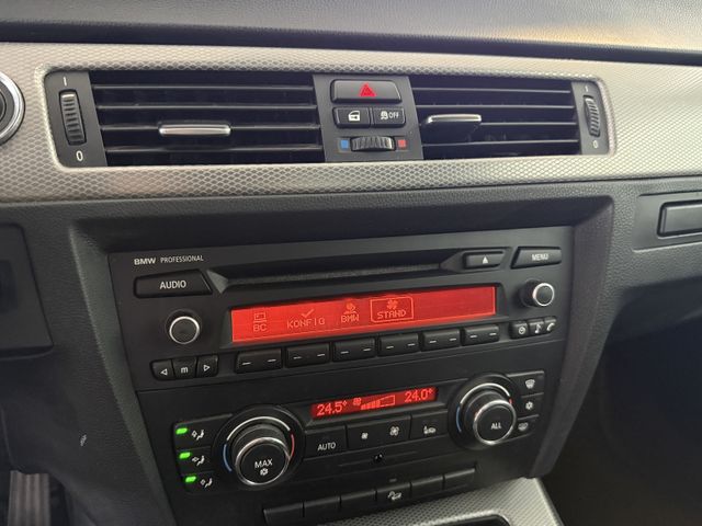 BMW 330xd COUPE ALLRAD SCHALTER M-SPORTPAKET 2.HAND