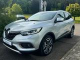Renault Kadjar  TCe 140 GPF Limited - silberne Renault Kadjar